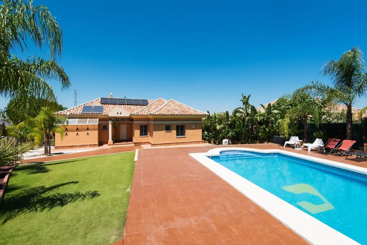 Villa Al Andalus Dreams Swimming Pool With Child Protection And New Outdoor Kitchen Alhaurín de la Torre
